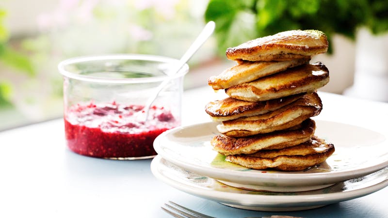Low-Carb Coconut Pancakes - Dairy and Nut-Free