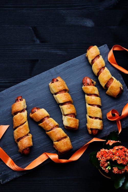 Keto mummy dogs