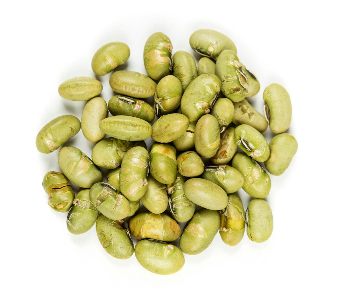 Dry-roasted edamame